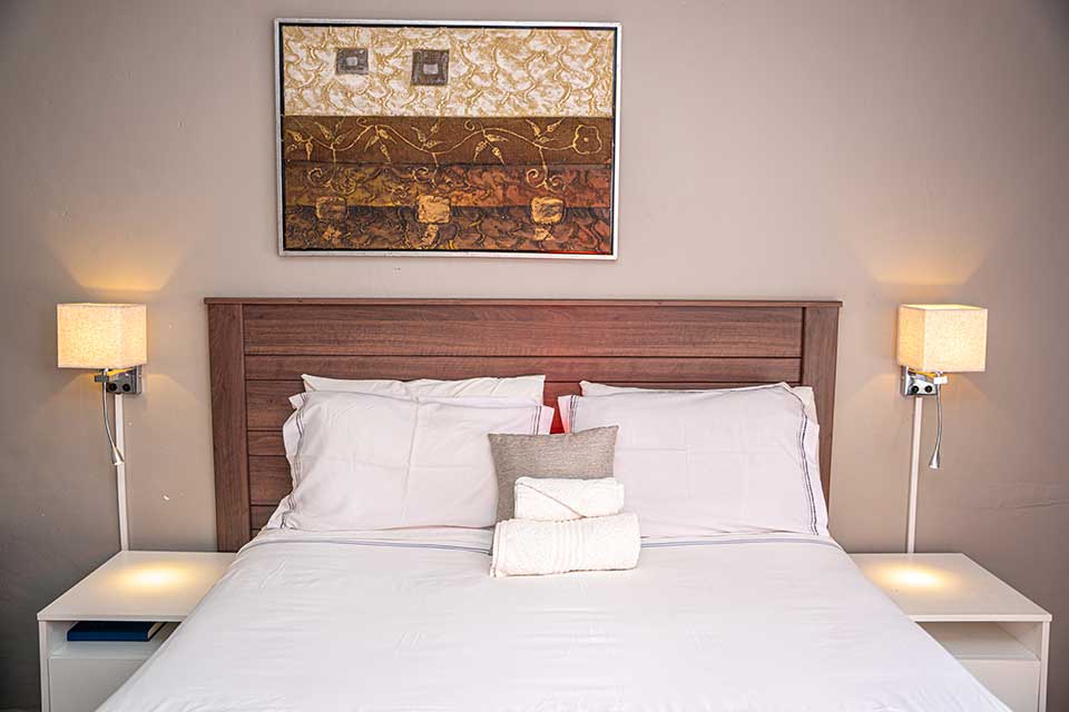 deluxe-room-12.jpg